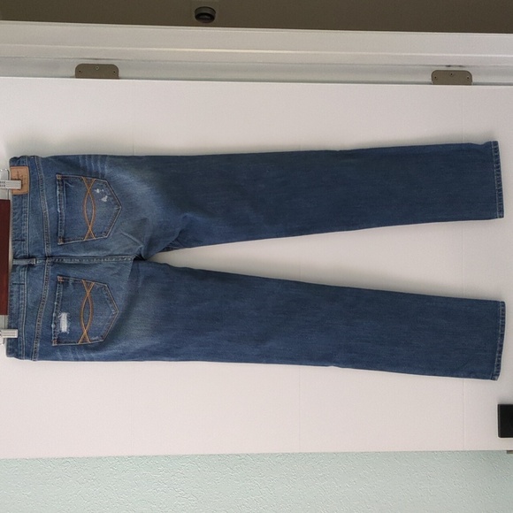 Abercrombie & Fitch Distressed Blue Mid RiseStraight Leg Jeans Size 28 - Picture 4 of 7